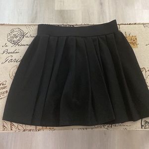 Black Pleated Mini Skirt